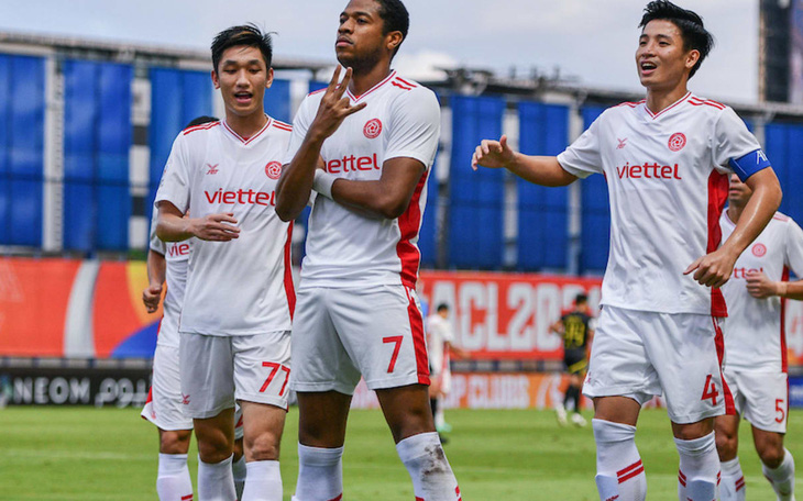 Viettel chia tay AFC Champions League bằng chiến thắng sát nút trước Kaya FC