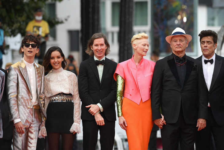 Phạm Linh Đan - ngôi sao gốc Việt của phim Đông Dương - rạng rỡ trên thảm đỏ Cannes - Ảnh 5.