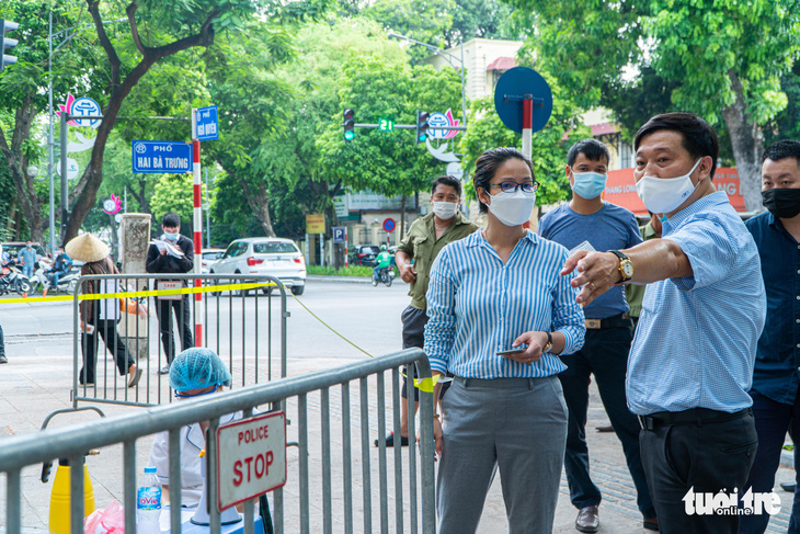 Dịch COVID-19 ngày 18-7: Hà Nội thêm 12 ca mới, Lâm Đồng tiêm vắc xin cho tài xế đường dài - Ảnh 1.