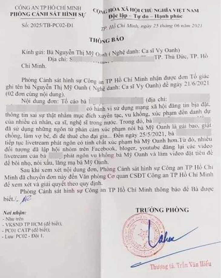 Ca sĩ Vy Oanh nộp đơn tố giác bà Nguyễn Phương Hằng vu khống, bôi nhọ danh dự - Ảnh 1.