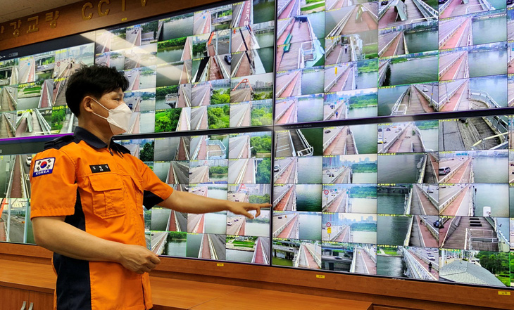 Hàn Quốc sử dụng trí tuệ nhân tạo để ngăn các vụ nhảy cầu - Ảnh 1.
