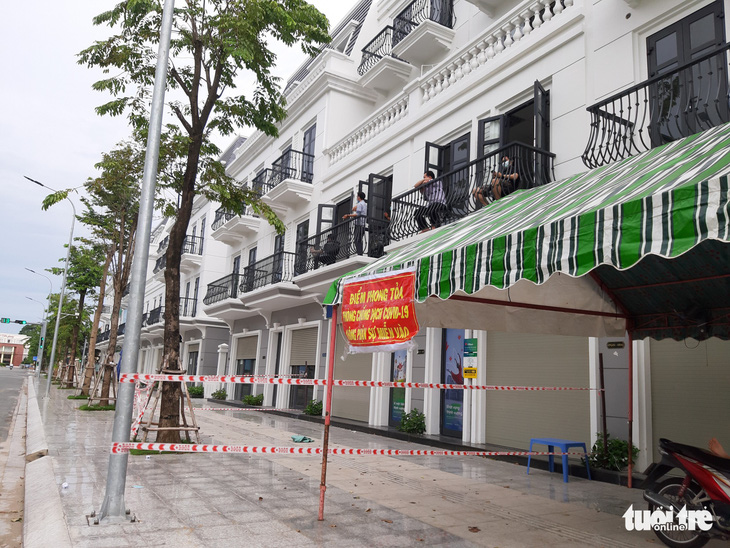 6 nhân viên dương tính, phong tỏa chi nhánh một ngân hàng ở Tiền Giang - Ảnh 1.