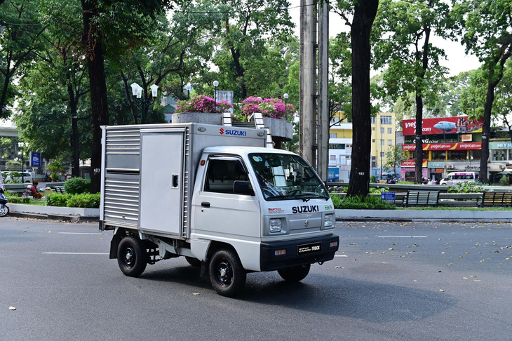 Chọn Suzuki Carry Truck  để tránh phiền hà từ xe tải nhẹ sao chép - Ảnh 2.