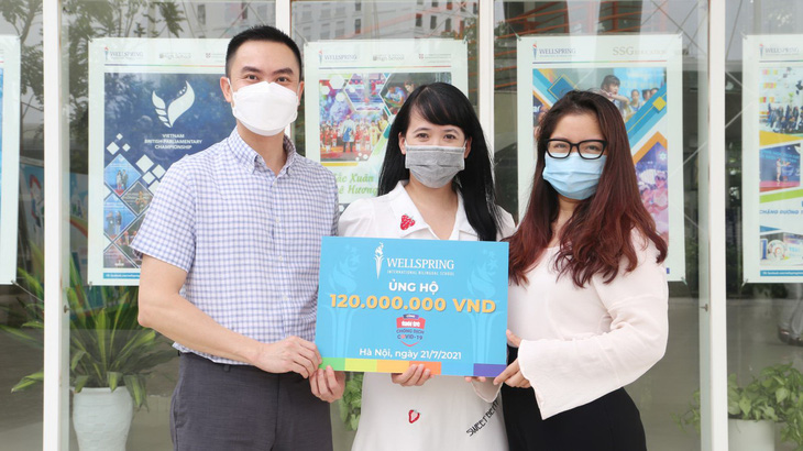 Hai trường học từ Hà Nội, Hưng Yên góp 220 triệu đồng Cùng Tuổi Trẻ chống dịch COVID-19 . - Ảnh 1.