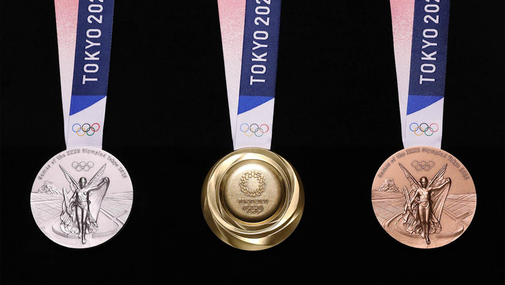 Huy chương ở Olympic Tokyo được làm từ... 6,21 triệu điện thoại di động cũ - Ảnh 1.