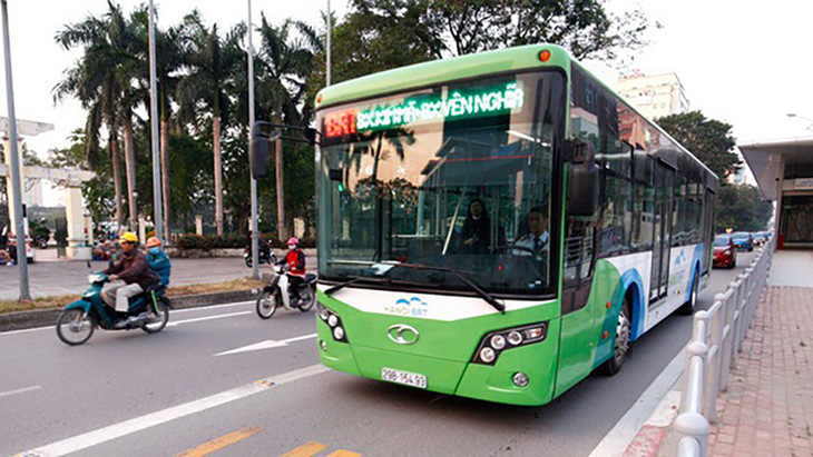 Dự án buýt nhanh BRT Hà Nội phải thu hồi hơn 42 tỉ đồng sai phạm - Ảnh 1.