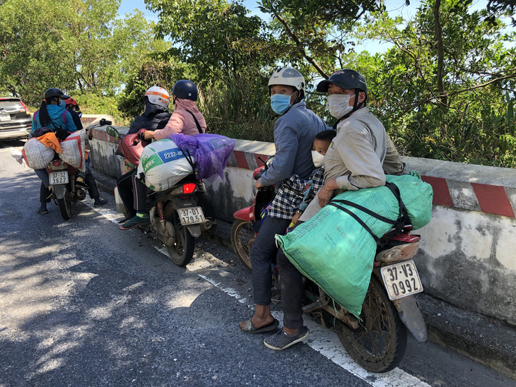 Những cuộc hồi hương bão táp - Ảnh 1.