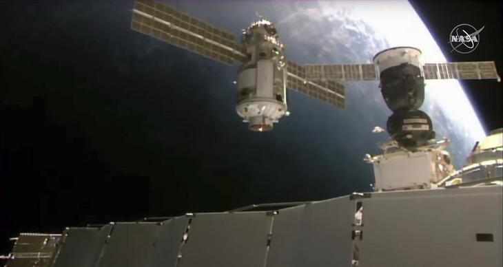 ISS trục trặc sau khi kết nối thành công module của Nga - Ảnh 1.