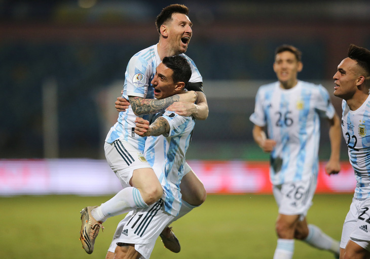 Messi tỏa sáng giúp Argentina hạ Ecuador 3-0 trận tứ kết Copa America 2021 - Ảnh 1.