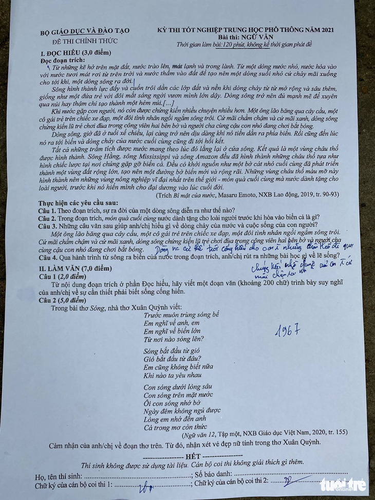 Sóng của Xuân Quỳnh vào đề thi tốt nghiệp, thí sinh kêu hơi khó phần đọc hiểu - Ảnh 1.