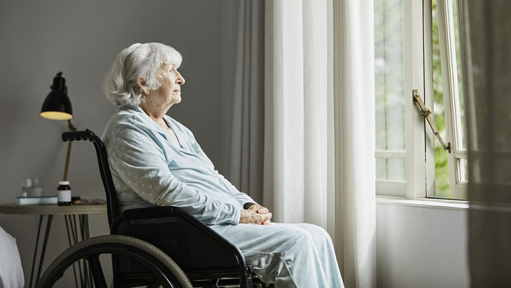 Australia thiếu nhân lực chăm sóc người cao tuổi trầm trọng - Ảnh 1.