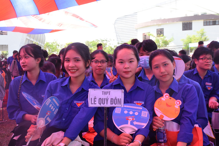 Quảng Nam trả lương cho học sinh giỏi, cao nhất 3 triệu một tháng - Ảnh 1.