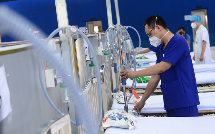 Chuyển Trường THPT Phú Nhuận thành bệnh viện dã chiến 350 giường