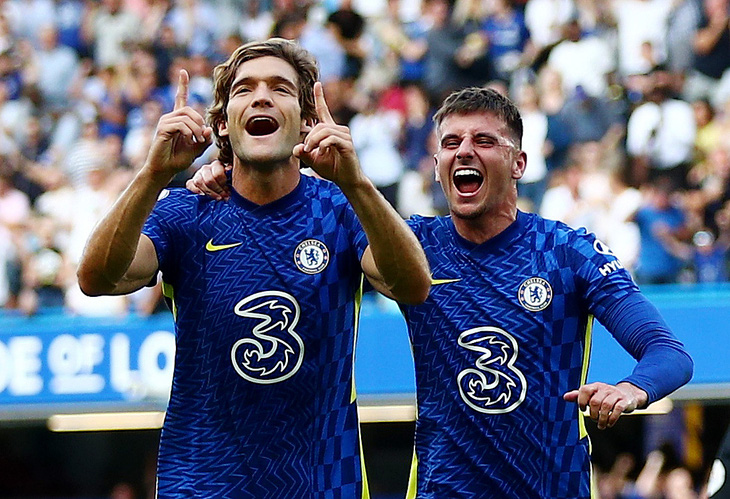 Chelsea ra quân suôn sẻ tại Premier League - Ảnh 1.