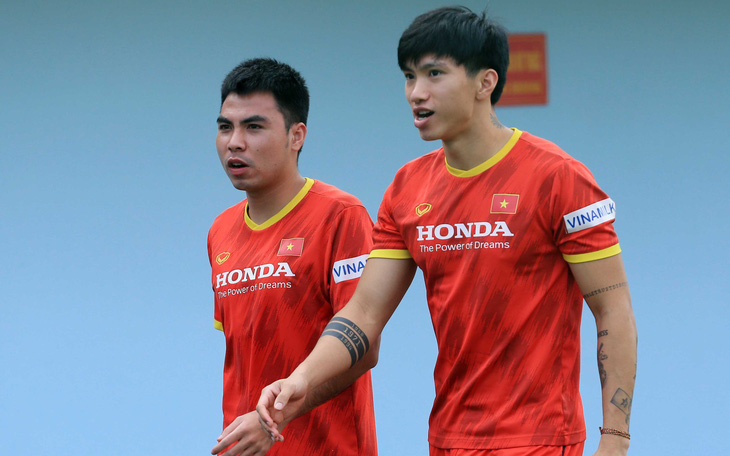 Văn Hậu rời đội tuyển Việt Nam vì chấn thương chưa hồi phục