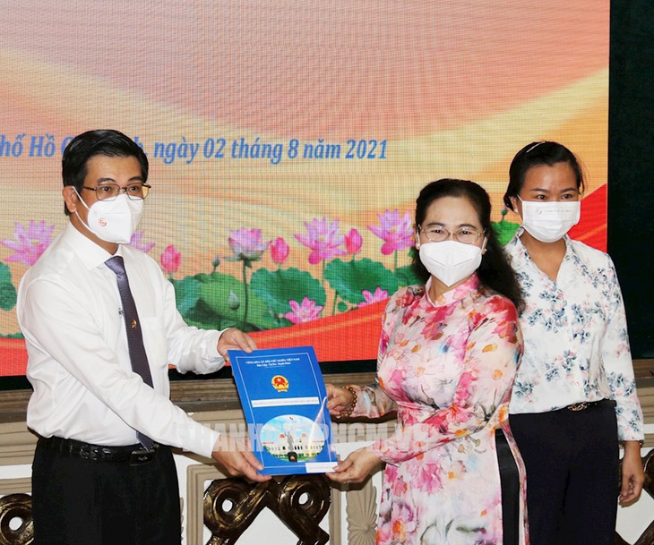 Bà Nguyễn Thị Lệ kiêm nhiệm bí thư Đảng đoàn HĐND TP.HCM nhiệm kỳ 2021-2026 - Ảnh 1.