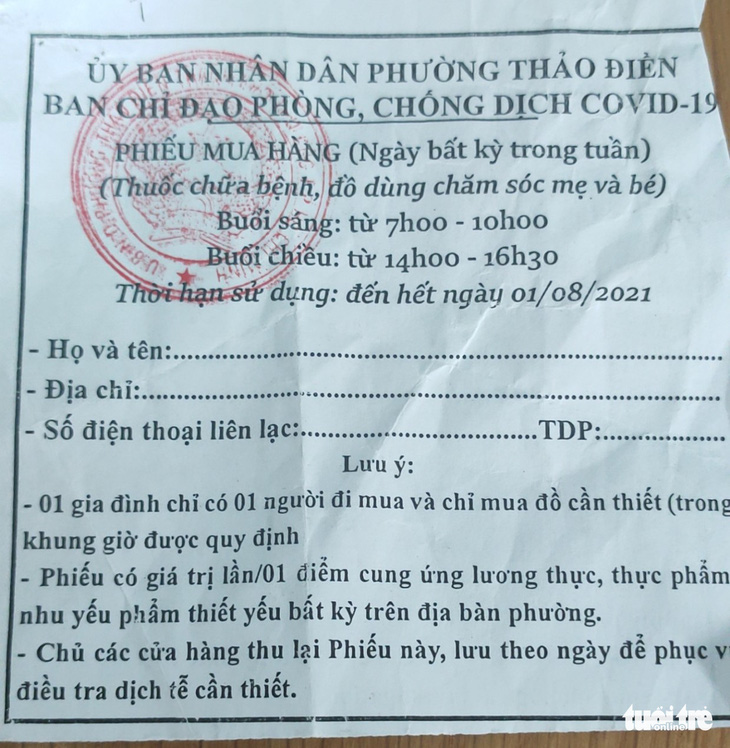 HỎI - ĐÁP về dịch COVID-19: Phường phát phiếu ‘đi mua thuốc theo khung giờ’, đúng không? - Ảnh 1.