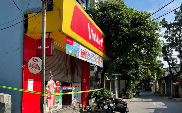 Nhiều siêu thị Hà Nội tạm đóng cửa, Bộ Công thương nói 