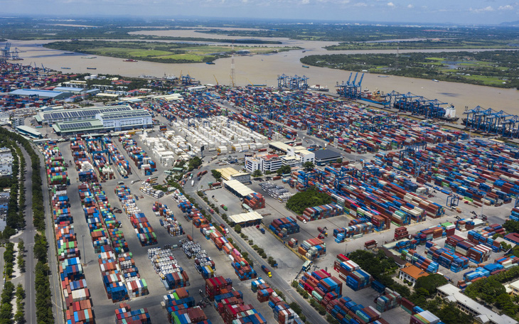 Lượng hàng qua cảng Cát Lái đã vượt công suất quy hoạch năm 2030?