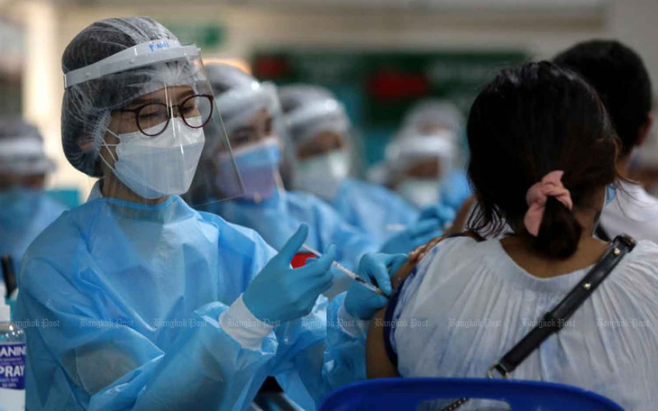 Thái Lan vượt 1 triệu ca, Malaysia có kỷ lục ca nhiễm mới