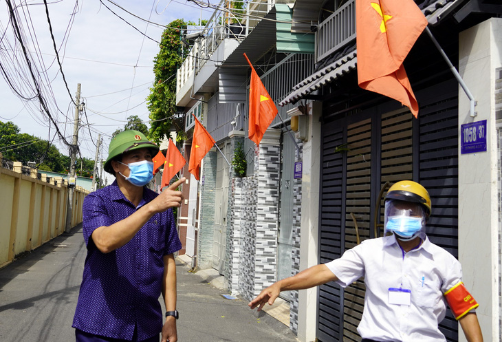 Bà Rịa - Vũng Tàu: Hỗ trợ tiền cho tổ COVID cộng đồng, chi thêm tiền ăn cho F0 - Ảnh 2.