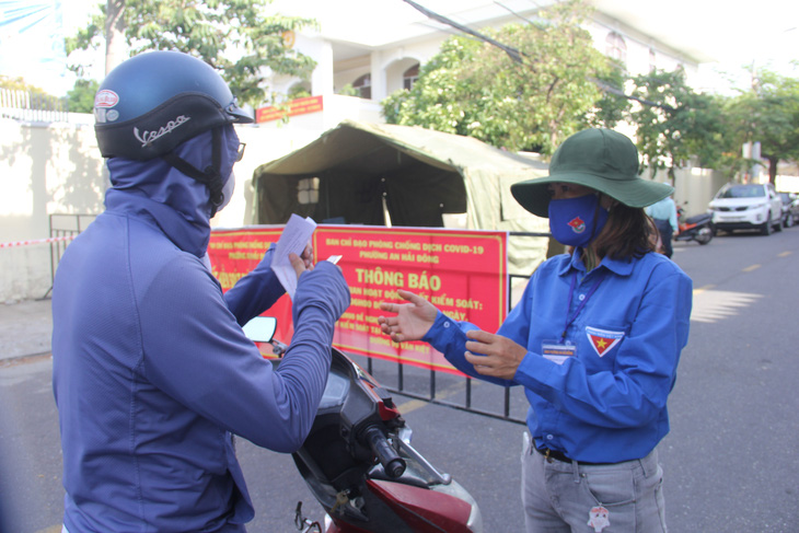 HỎI - ĐÁP về dịch COVID-19: Di chuyển giữa các vùng xanh - đỏ - vàng ở Đà Nẵng như thế nào? - Ảnh 2.