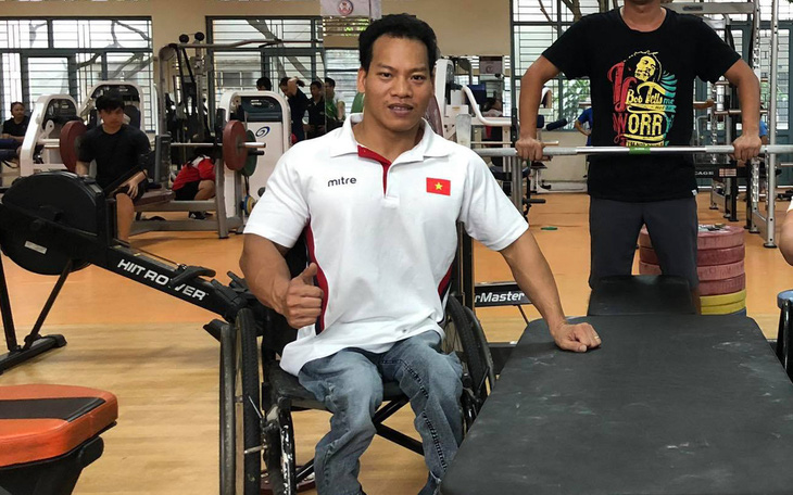 Trọng lượng cơ thể nặng hơn đối thủ 100gr, Lê Văn Công mất HCV Paralympic Tokyo 2020