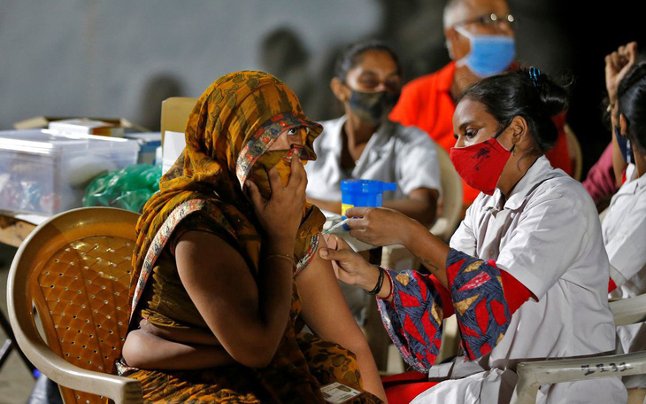 Ấn Độ lập kỷ lục tiêm hơn 10 triệu liều vắc xin COVID-19 một ngày