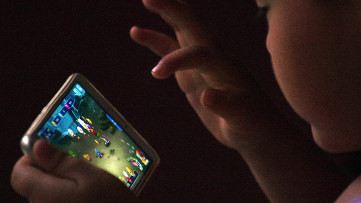 Trung Quốc ra quy định hạn chế thời gian chơi game online của trẻ dưới 18 tuổi - Ảnh 1.