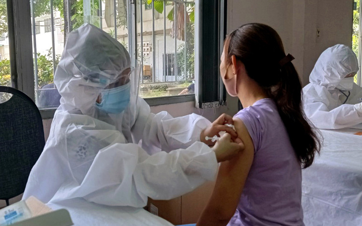 Đồng Nai bắt đầu tiêm vắc xin ngừa COVID-19 cho công nhân