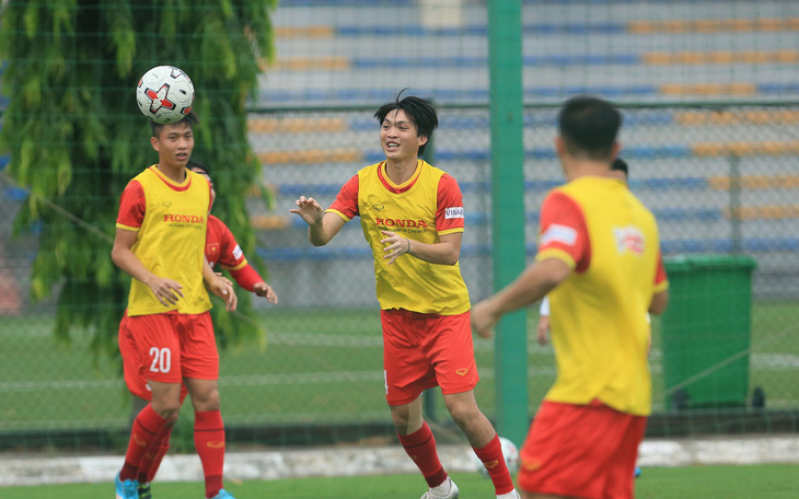 Tuấn Anh trở lại tập luyện cùng đội tuyển Việt Nam