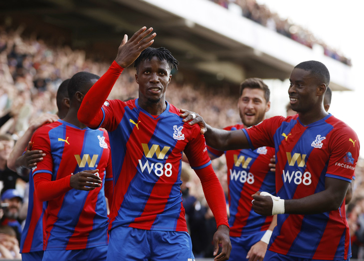 Tottenham thua đậm trước Crystal Palace - Ảnh 2.