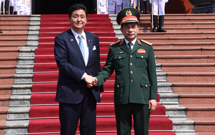 Bộ Quốc phòng hai nước Việt - Nhật ký kết chuyển giao thiết bị, công nghệ quốc phòng - Ảnh 2.