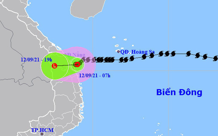 Bão số 5 suy yếu thành áp thấp nhiệt đới, miền Trung mưa lớn