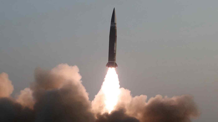 KCNA: Triều Tiên đã thực hiện thành công các vụ thử tên lửa hành trình tầm xa - Ảnh 1.