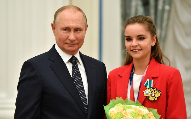 Tổng thống Nga Vladimir Putin tự cách ly