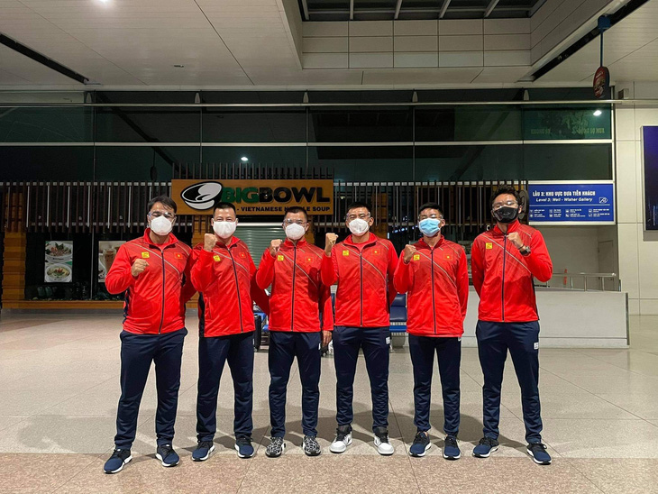 Quần vợt Việt Nam quyết thắng Malaysia để thăng hạng Davis Cup - Ảnh 1.
