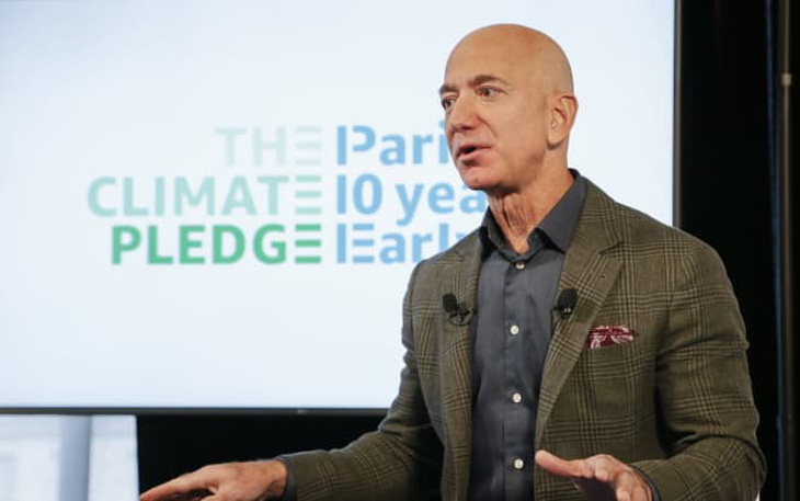 Tỉ phú Bezos góp 1 tỉ USD bảo tồn thiên nhiên