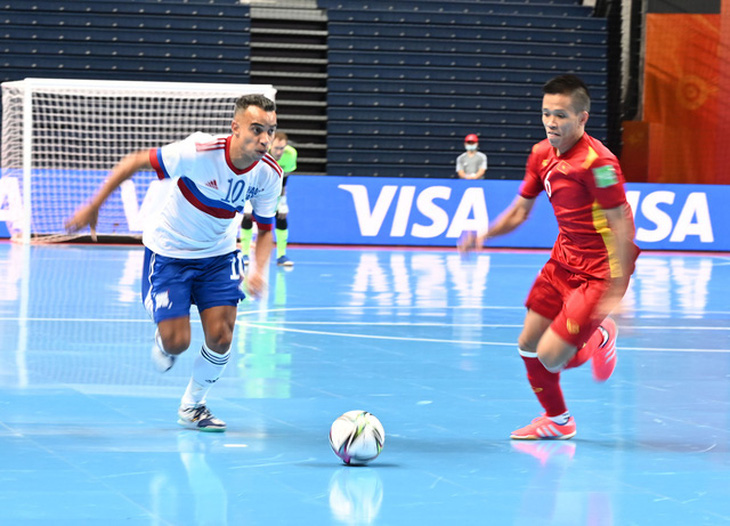 Thi đấu kiên cường trước Nga, đội tuyển futsal Việt Nam được thưởng 500 triệu đồng - Ảnh 1.