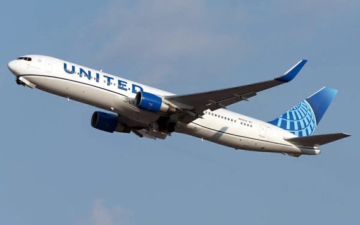 Làm ăn sinh tồn qua mùa dịch - Kỳ 2: Chuyển sang chở hàng, United Airlines sống khỏe mùa dịch