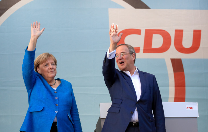 Bầu cử Quốc hội ở Đức: Lộ diện 3 ứng cử viên kế nhiệm bà Merkel - Ảnh 2.