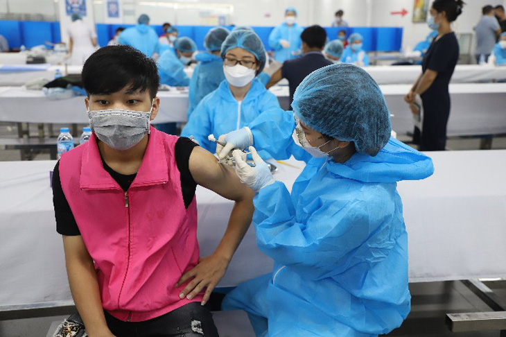 Bắc Ninh sẽ tiêm vắc xin COVID-19 cho 350.000 trẻ từ 3 đến 17 tuổi - Ảnh 1.