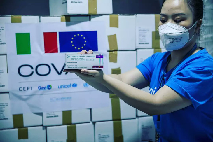 Ý viện trợ thêm 1,2 triệu liều vắc xin cho Việt Nam - Ảnh 1.