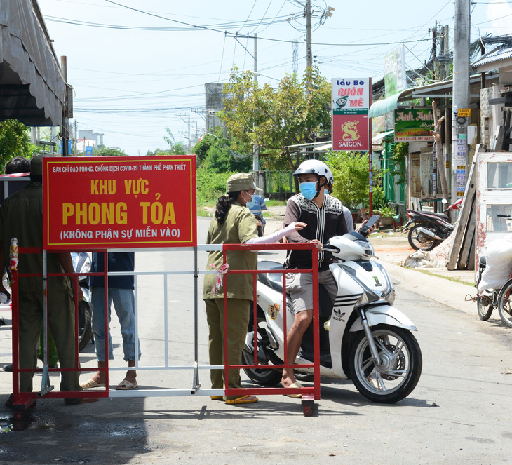 Bình Thuận có ca mắc trong ngày cao nhất, chủ tịch tỉnh phê bình chủ tịch TP Phan Thiết - Ảnh 1.