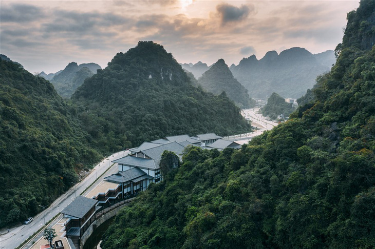 Những điểm du lịch nổi tiếng âm thầm khoác áo mới chờ tái xuất - Ảnh 6.