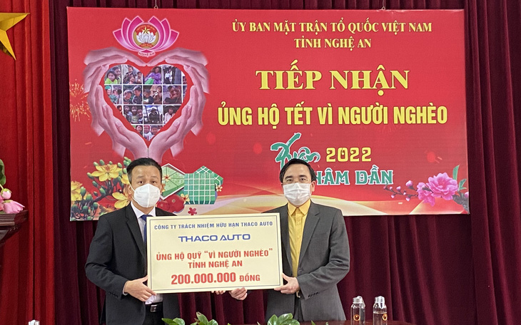 THACO ủng hộ chương trình Tết "Vì người nghèo" năm 2022 hơn 16 tỉ đồng