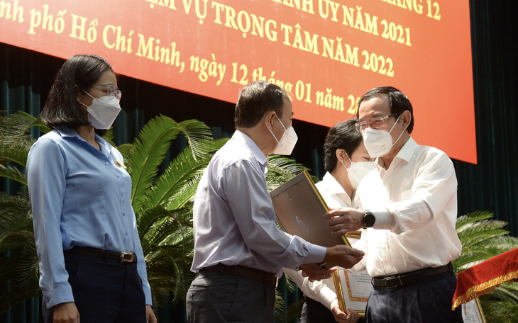 Bí thư Nguyễn Văn Nên: Trọng tâm việc xây dựng Đảng là về đạo đức, phẩm chất - Ảnh 4.