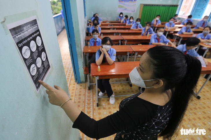 Tây Ninh, Đồng Tháp cho học sinh lớp 9 và 12 trở lại trường từ ngày 17-1 - Ảnh 1.