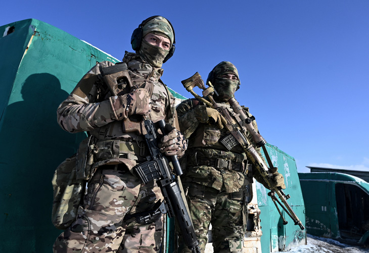 Mỹ tố Nga đưa đặc nhiệm vào Ukraine để tấn công chính các lực lượng thân Nga - Ảnh 1.