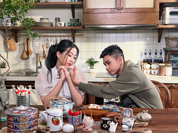 Jun Phạm ra mắt Không trà thì bánh, Việt Anh làm YouTube về chuyện tử tế - Ảnh 3.